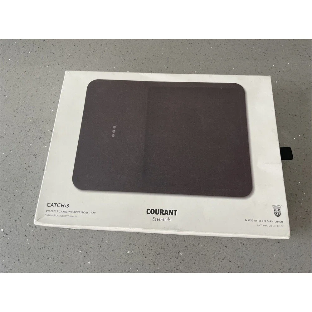 READ Courant Catch:3 Essentials Belgian Linen Wireless Charger & Valet Tray